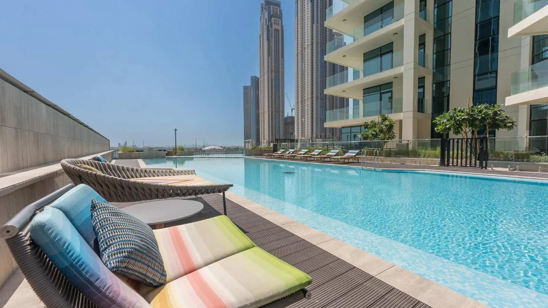 شقة Elegant 1Br In Business Bay Sleeps 4 Near Downtown دبي 0*,
