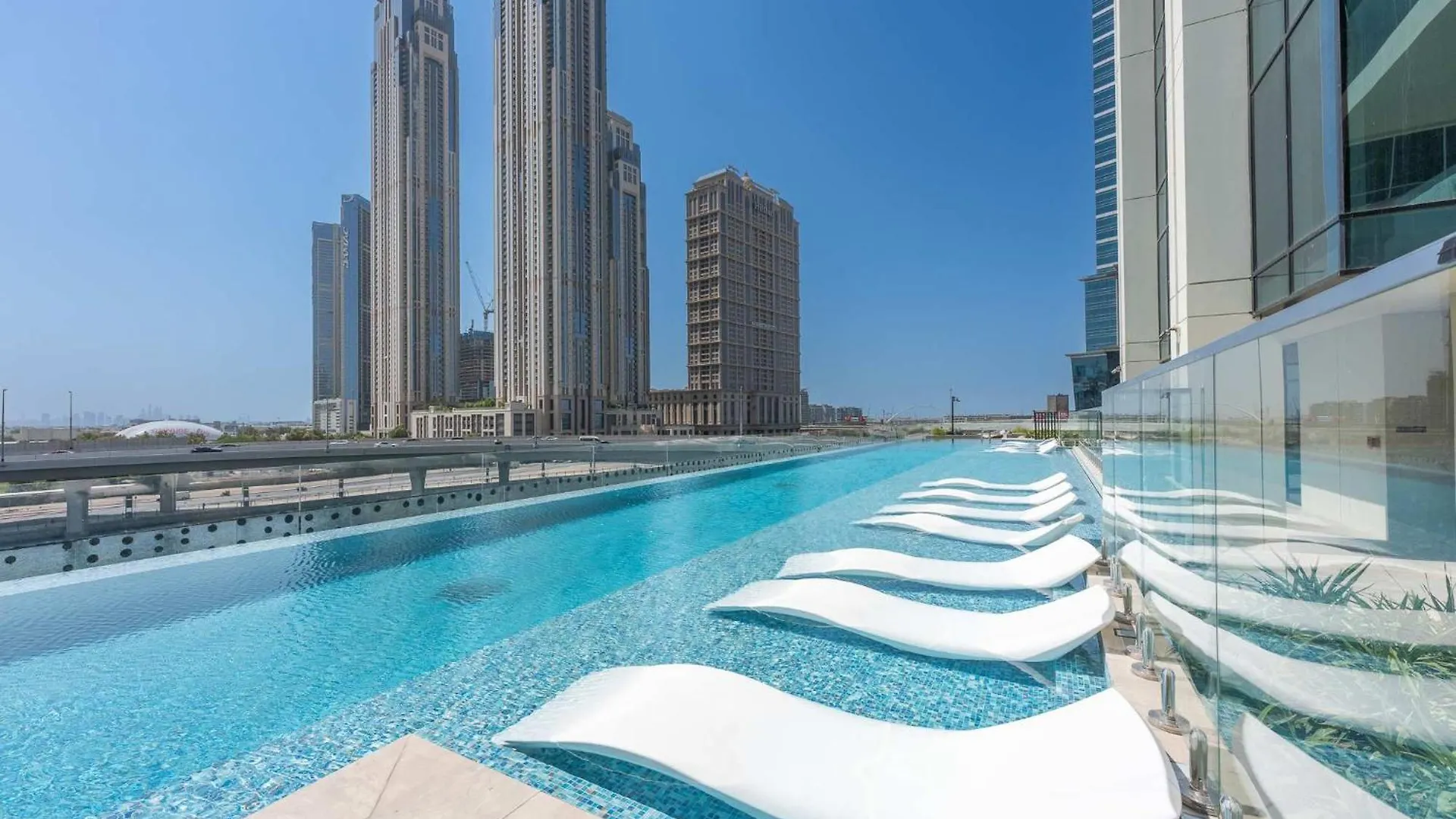 شقة Elegant 1Br In Business Bay Sleeps 4 Near Downtown دبي